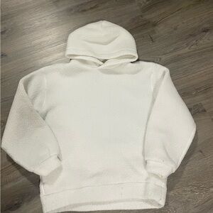 fuzzy aritzia babaton hoodie